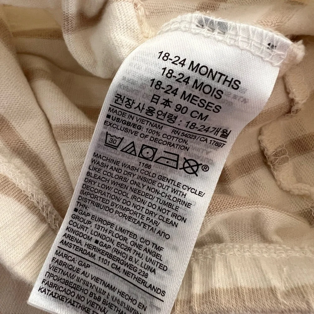 Baby Gap First Favorites Striped Set - Picture 4 of 4